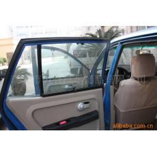 轎車(chē)防紫外側(cè)窗遮陽(yáng)簾